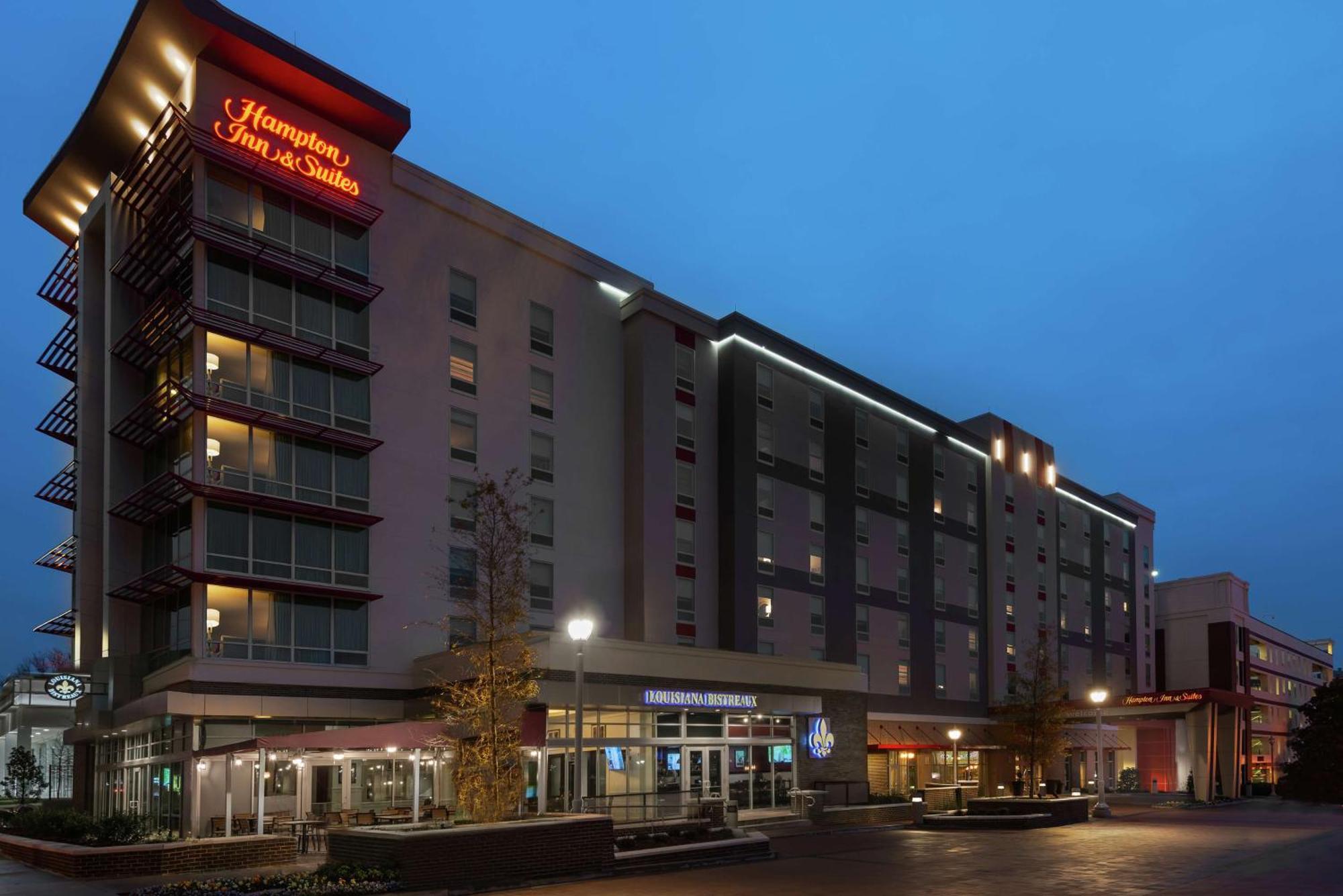 Hampton Inn & Suites Atlanta Buckhead Place Exteriör bild